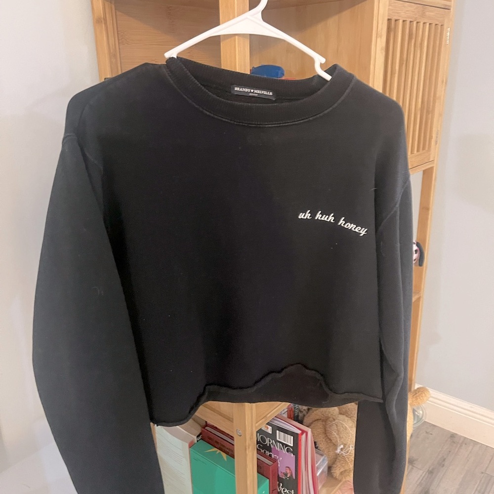 Brandy Melville cropped sweatshirt